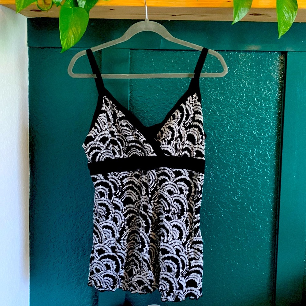 INC sleeveless top